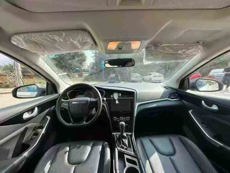 南宁22年启辰D605