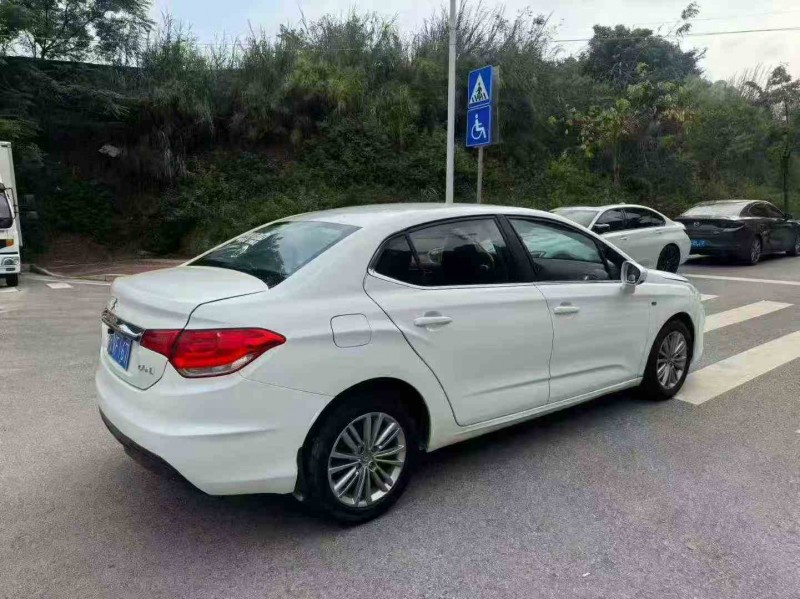 南宁14年雪铁龙C47