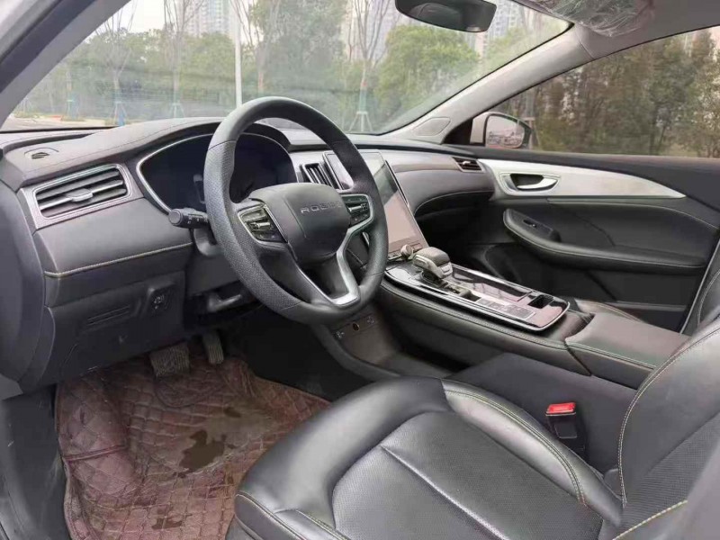 邵阳25年荣威i64