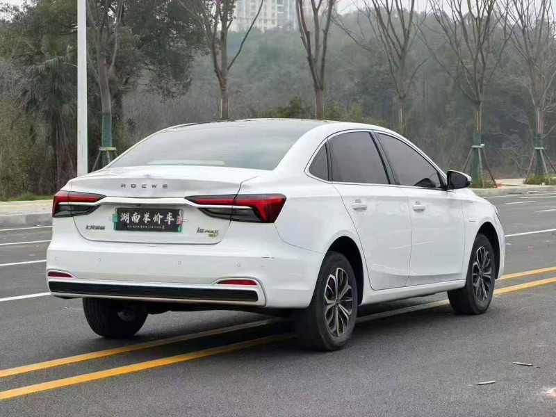 邵阳25年荣威i68