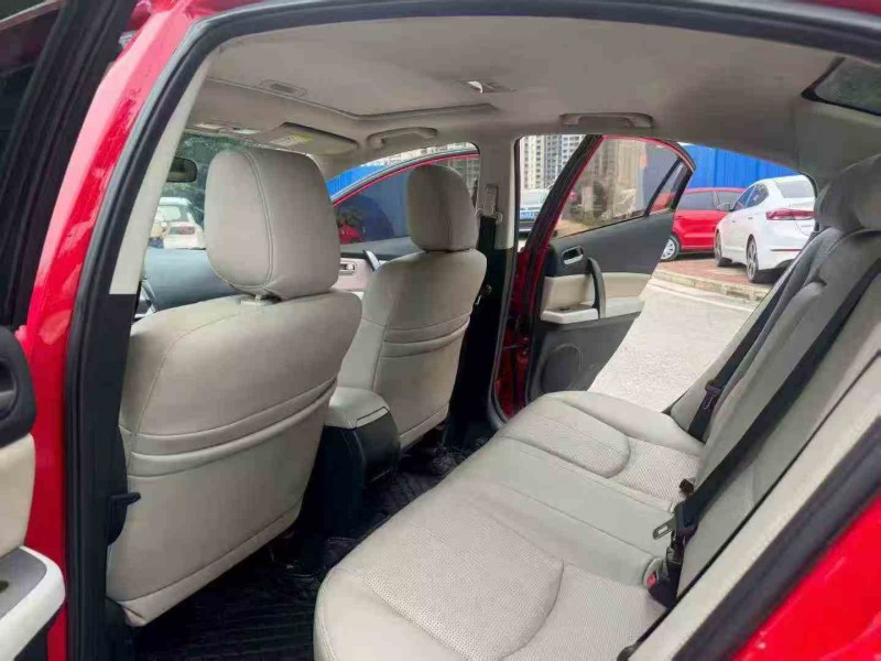 南宁11年马自达睿翼6