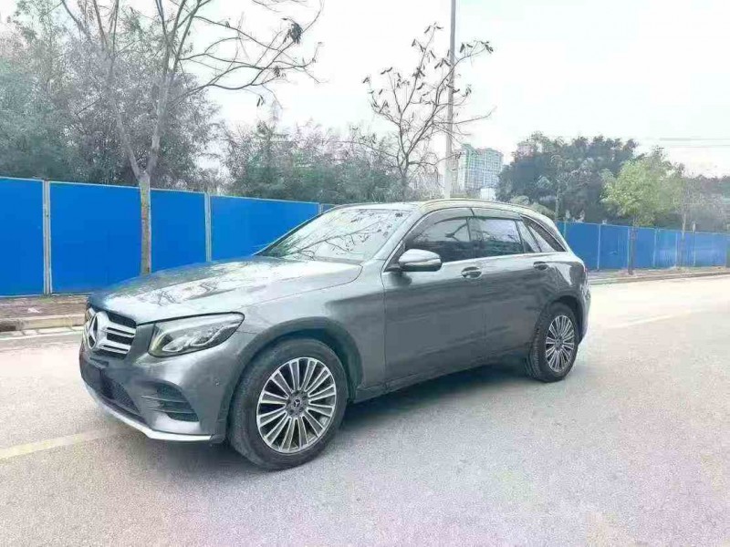 南宁18年奔驰GLC2