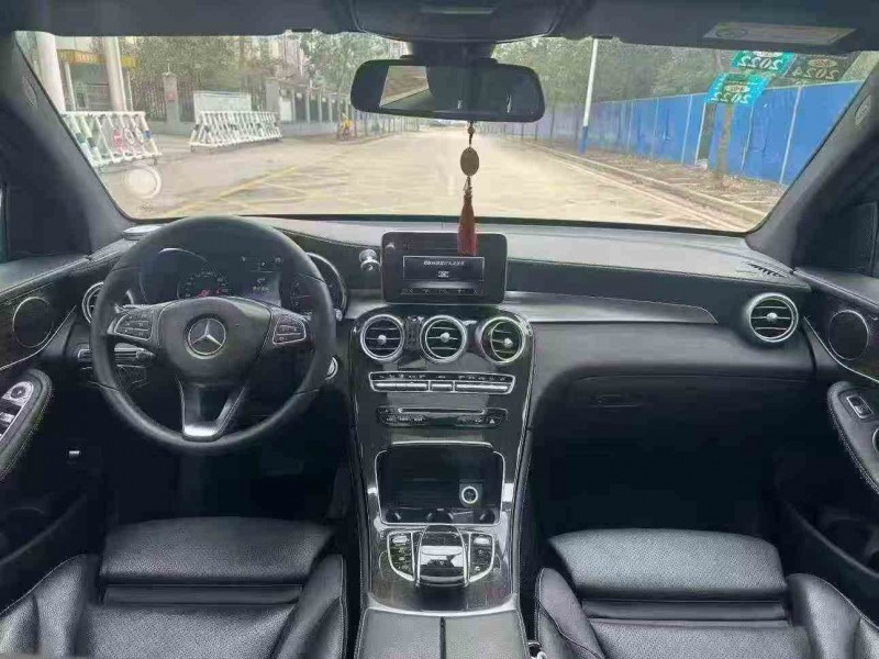 南宁18年奔驰GLC5