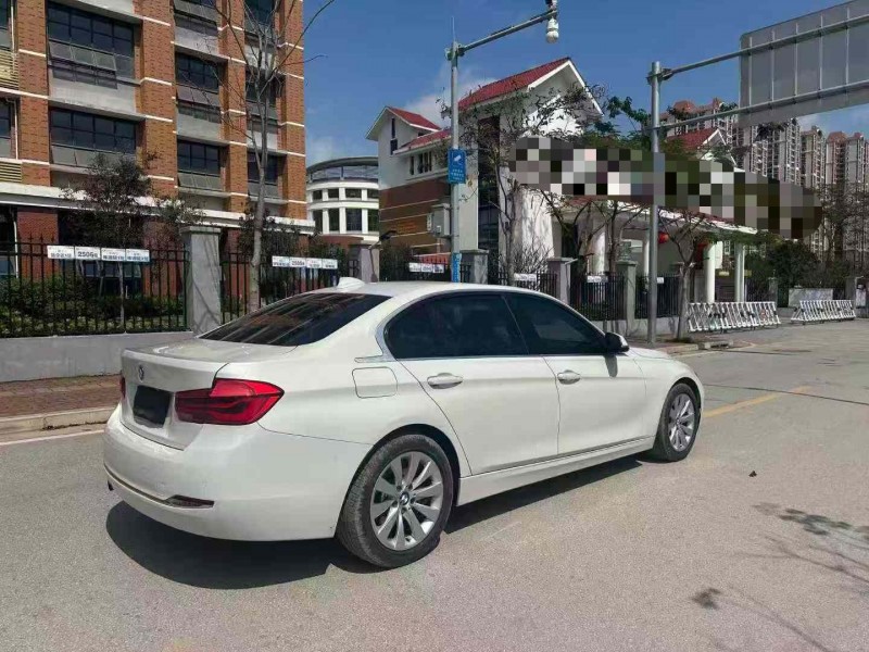 南宁17年宝马3系7