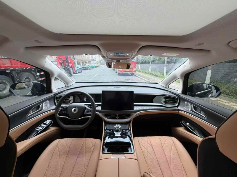 马鞍山25年腾势D94