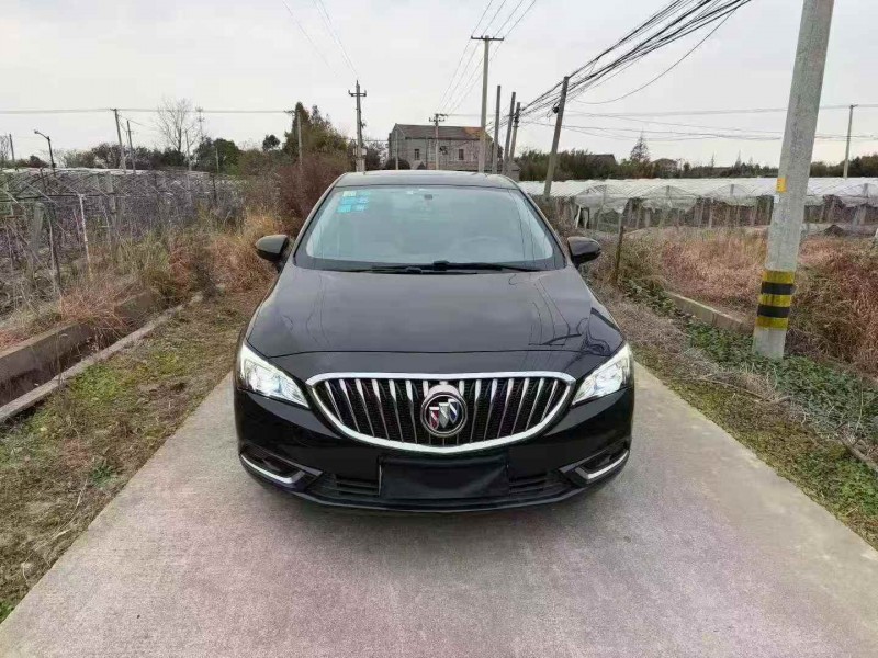 金华15年别克威朗1