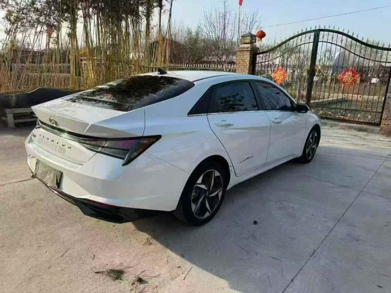 枣庄23年现代伊兰特8