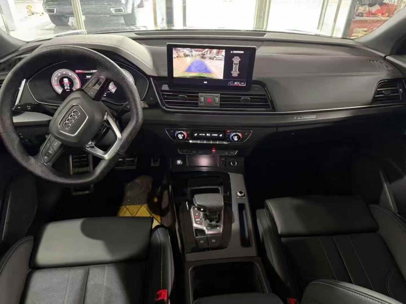 东营25年奥迪Q54