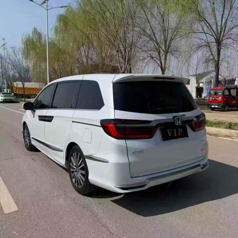 东营25年本田艾力绅8