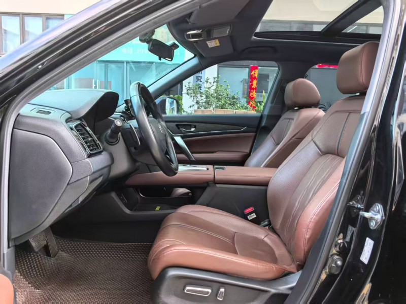 深圳23年本田URV4