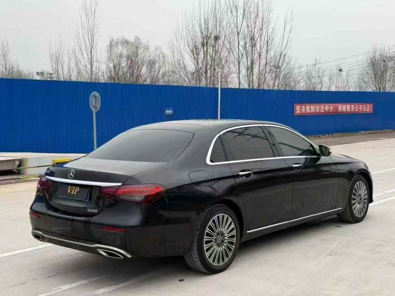 東營20年奔馳E8