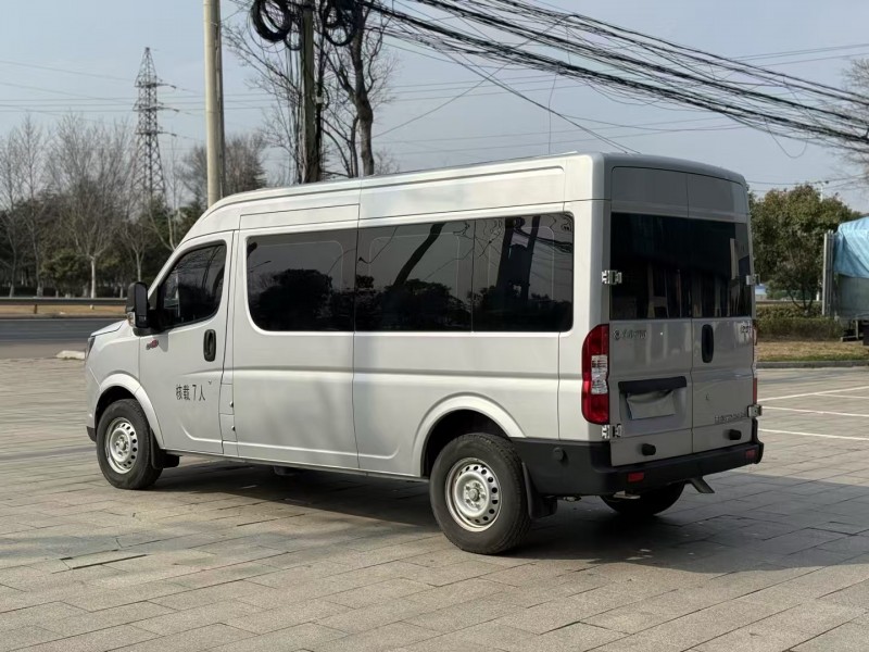 徐州23年东风御风5