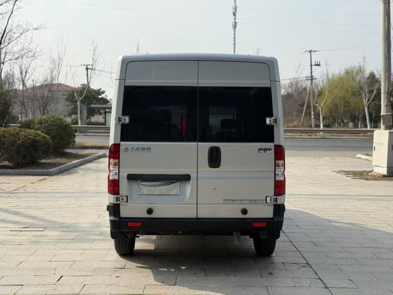 徐州23年东风御风6