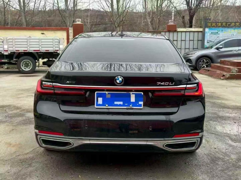 烟台21年宝马7系9