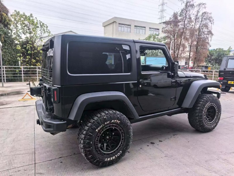 湛江18年Jeep牧马人7