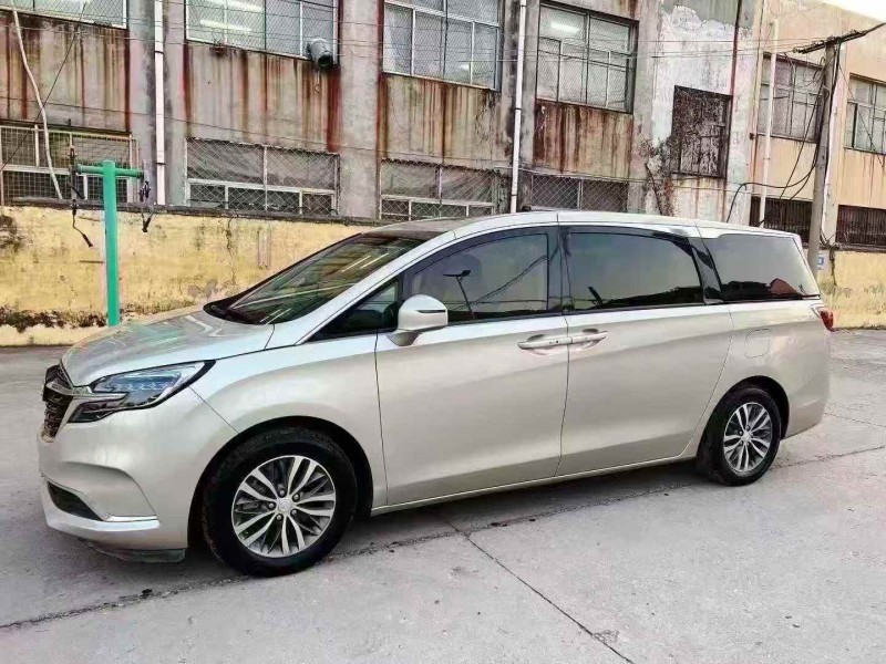 淄博21年别克GL82