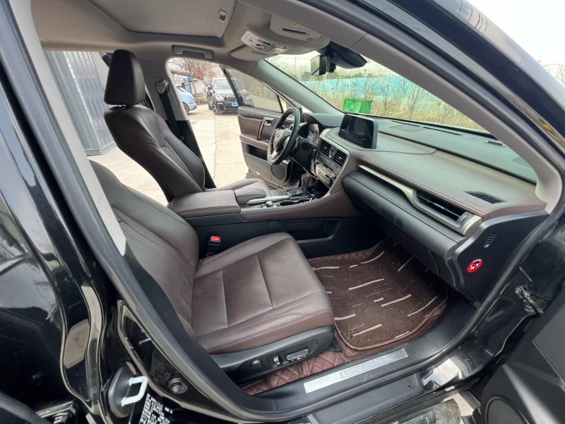 徐州20年雷克萨斯RX8