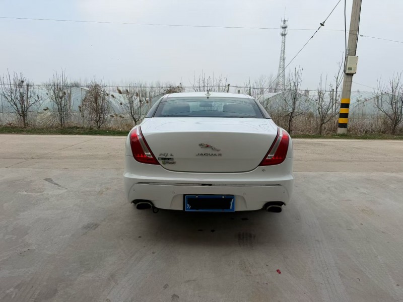 徐州16年捷豹XJ9