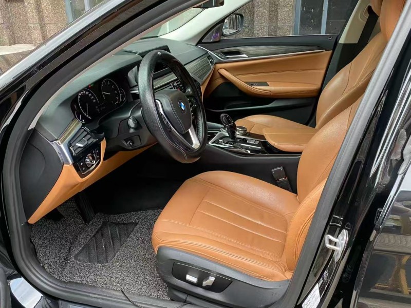 深圳18年寶馬5系4