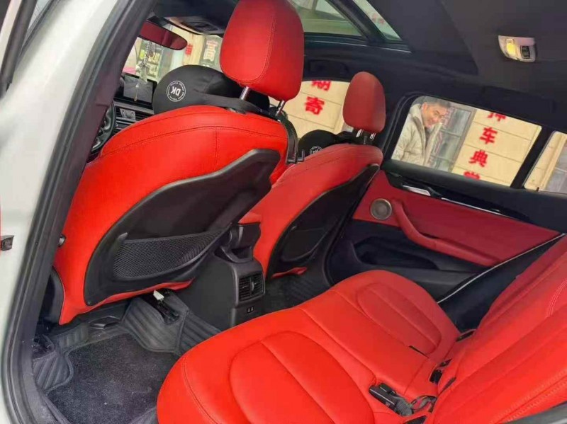 深圳21年寶馬X26