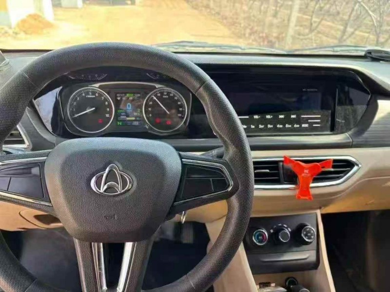 枣庄23年长安汽车跨越星5