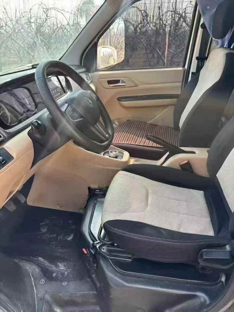 枣庄23年长安汽车跨越星6