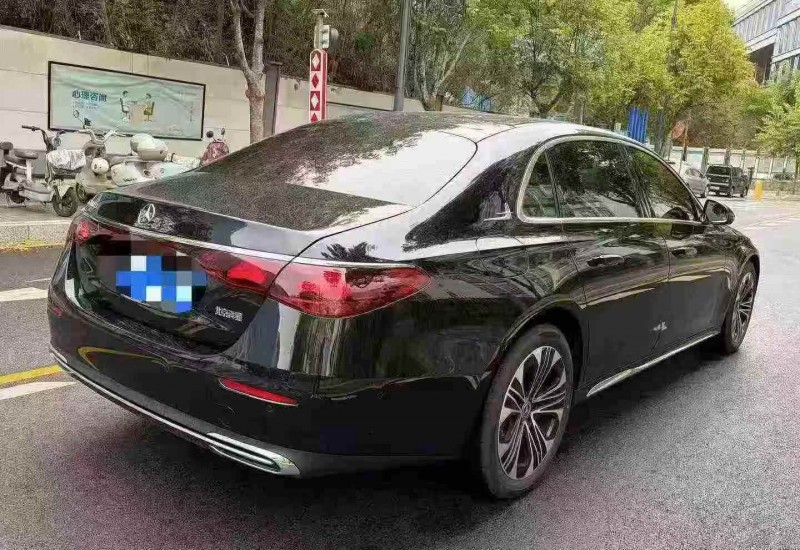 深圳25年奔馳E7