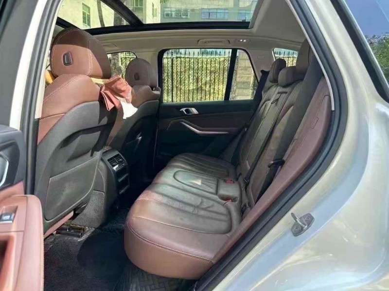 深圳20年寶馬X56