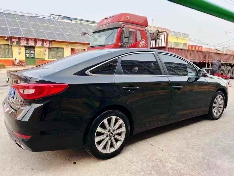 泰安17年现代索纳塔8