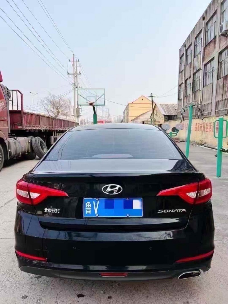 泰安17年现代索纳塔9