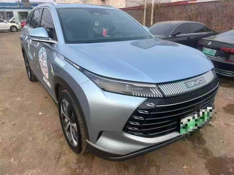 承德23年比亞迪護衛艦3