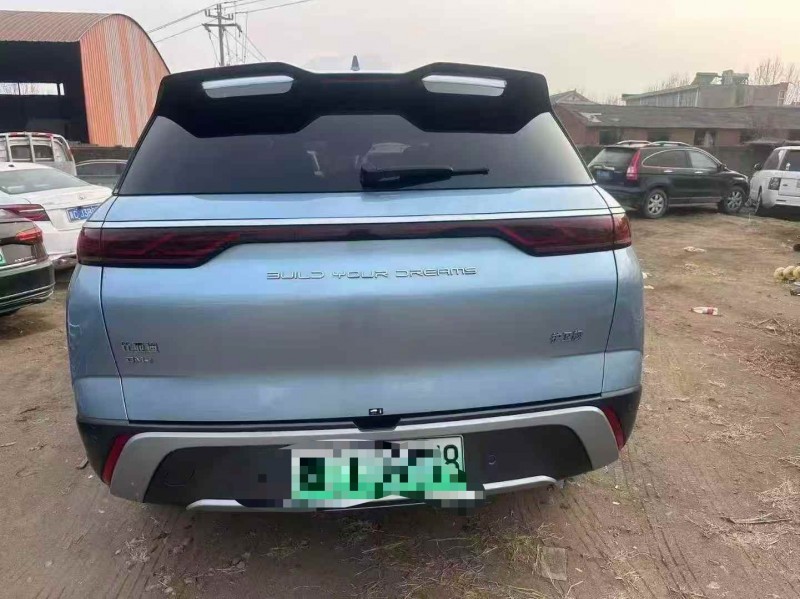 承德23年比亞迪護衛艦9