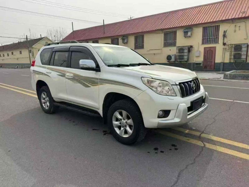 濰坊13年豐田普拉多2