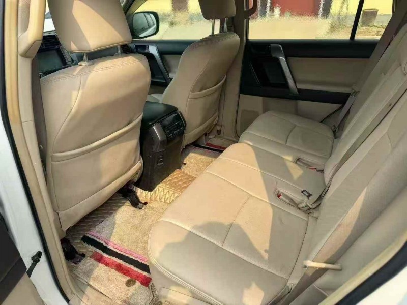 濰坊13年豐田普拉多5