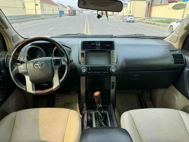 濰坊13年豐田普拉多6