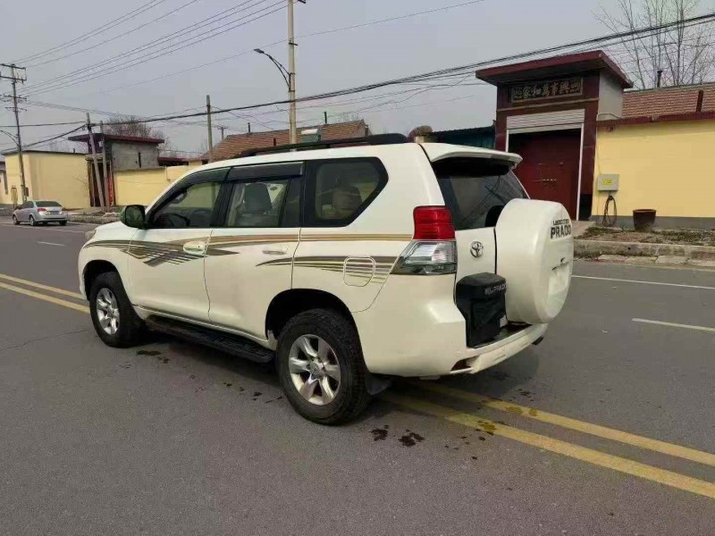 濰坊13年豐田普拉多7