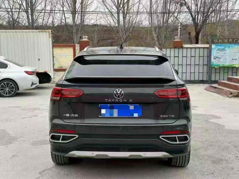 淄博22年大眾探岳8