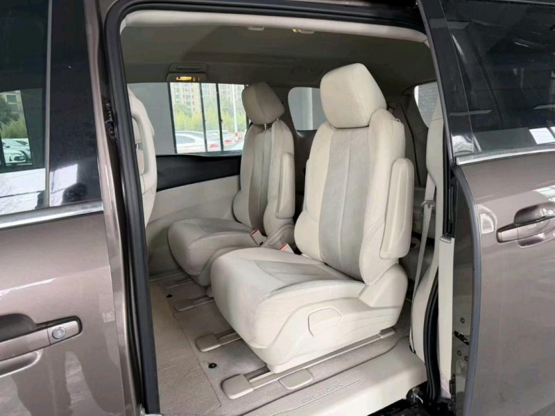 宁波22年别克GL84