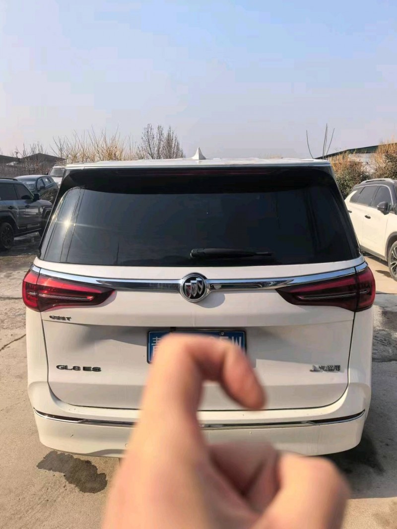 菏泽21年别克GL86