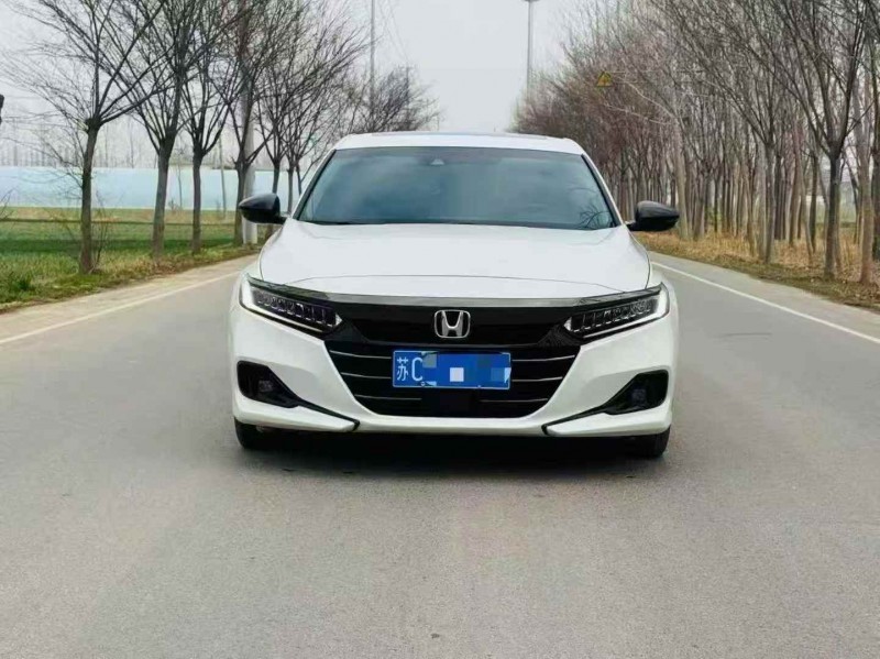 徐州23年本田雅阁1