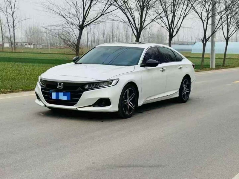 徐州23年本田雅阁2