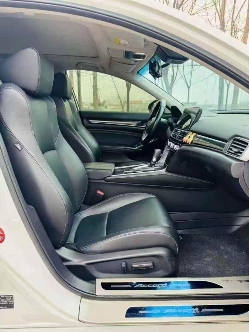 徐州23年本田雅阁5