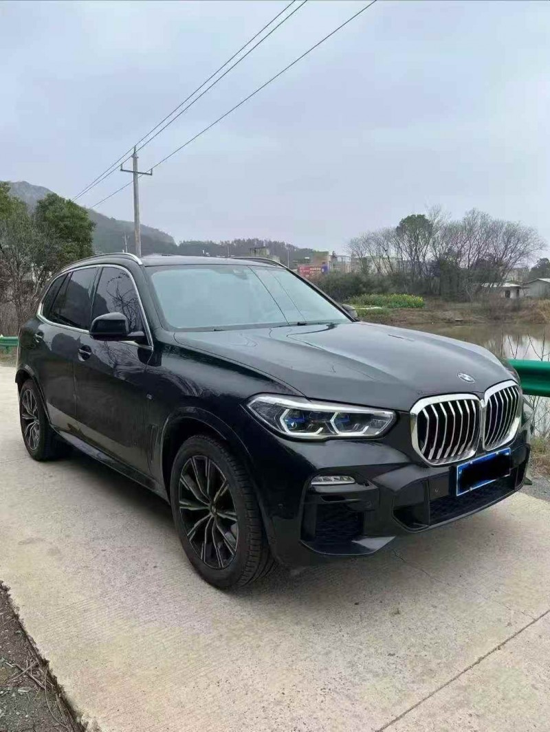 连云港21年宝马X53