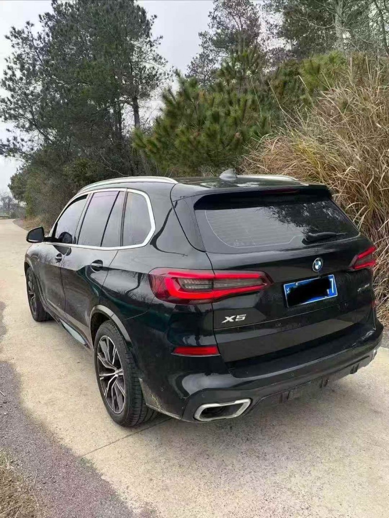 连云港21年宝马X57