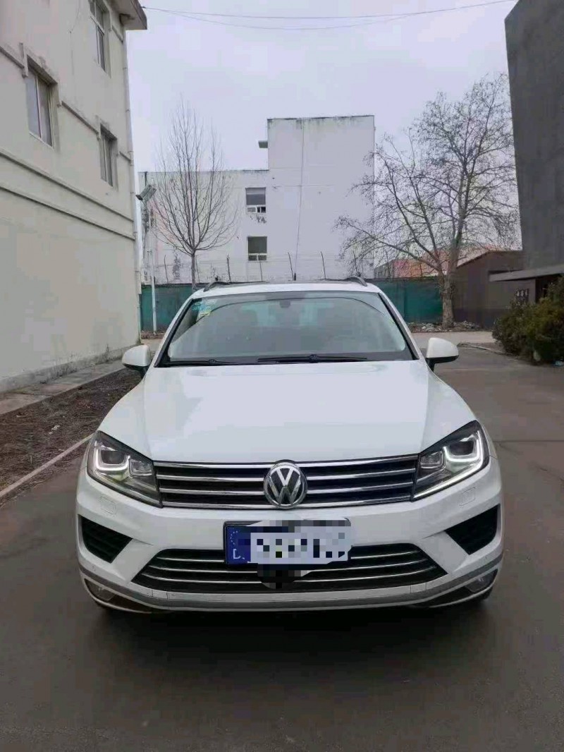 枣庄16年大众途锐1