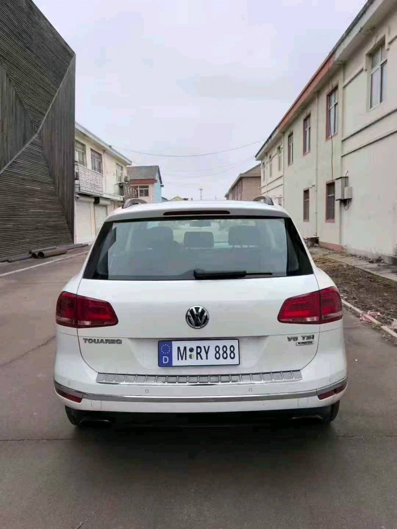 枣庄16年大众途锐9