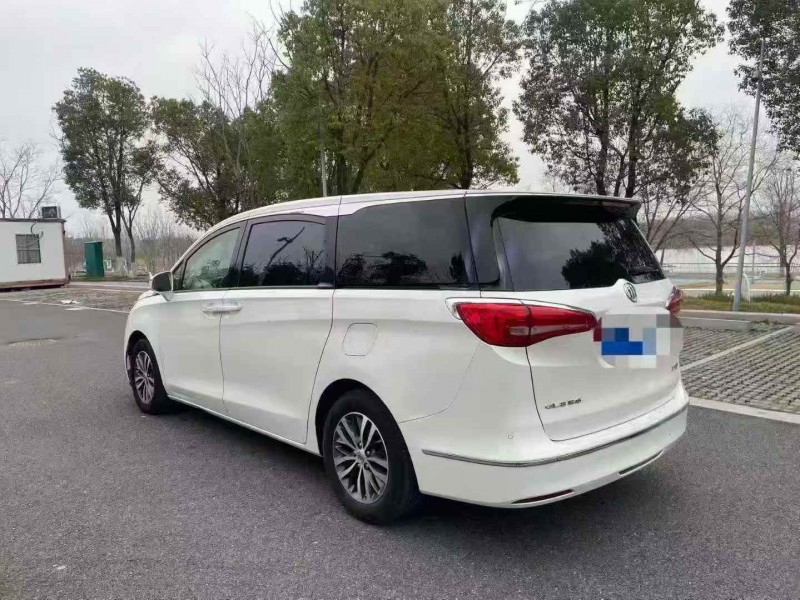 盐城17年别克GL87