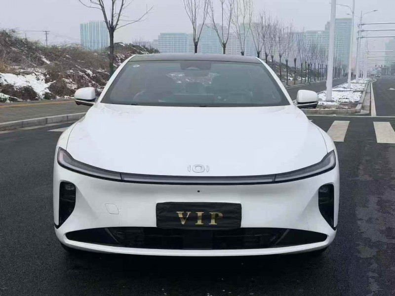 承德25年长安汽车启源1