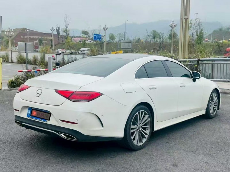 重庆22年奔驰CLS8