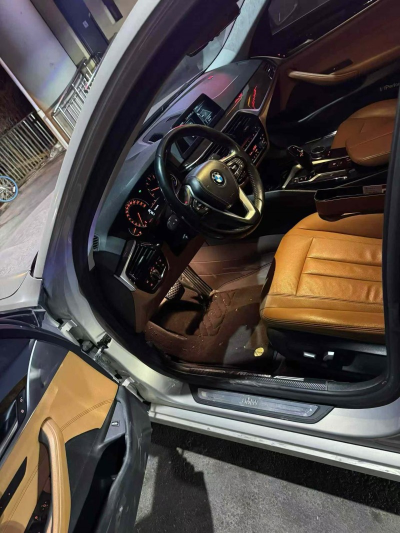 长治18年宝马5系6